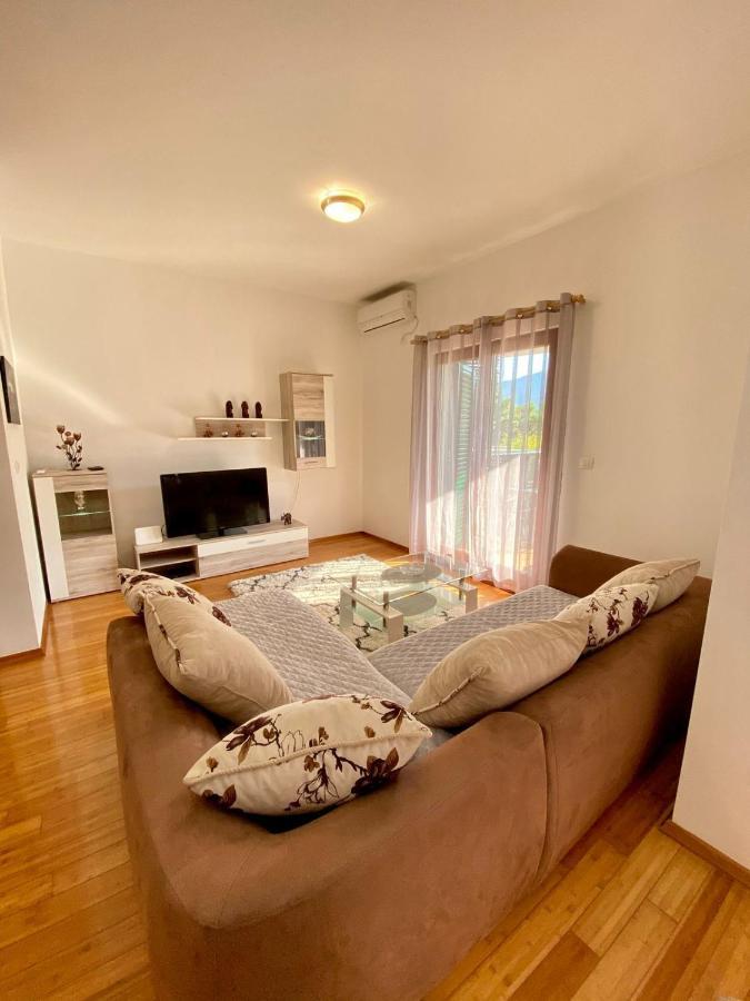 Roman Garden Apartment Risan Dış mekan fotoğraf