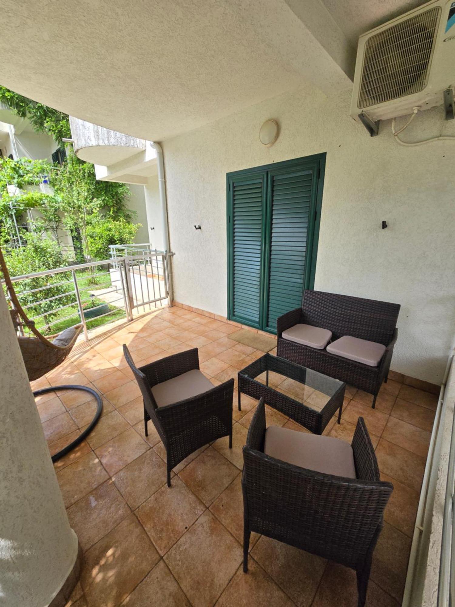Roman Garden Apartment Risan Dış mekan fotoğraf