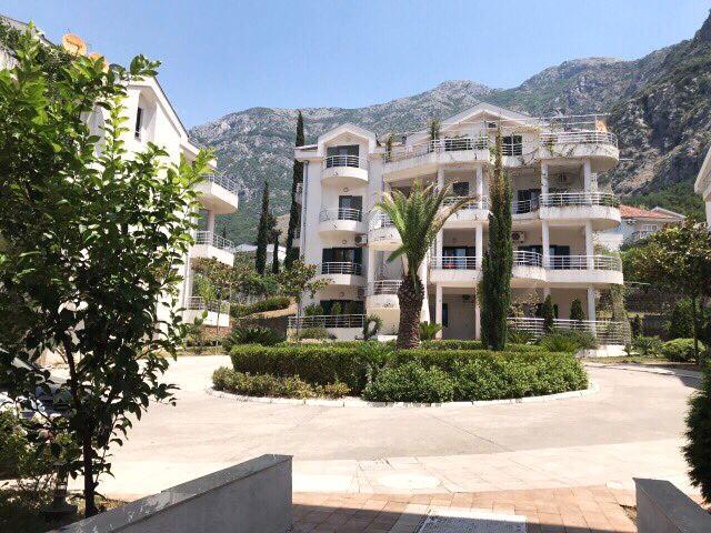 Roman Garden Apartment Risan Dış mekan fotoğraf